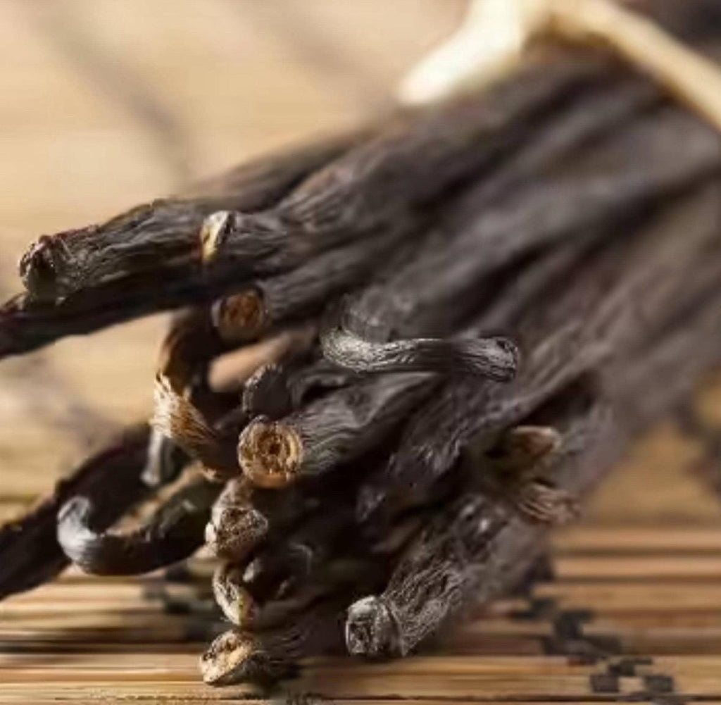Vanilla Infused Oil, Organic, Cold Pressed, Unrefined, Natural